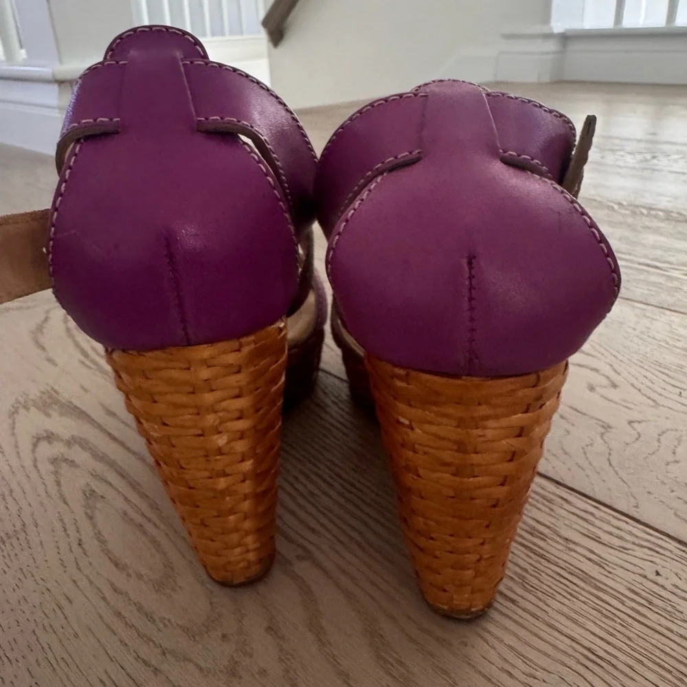 Dolce & Gabbana violet purple